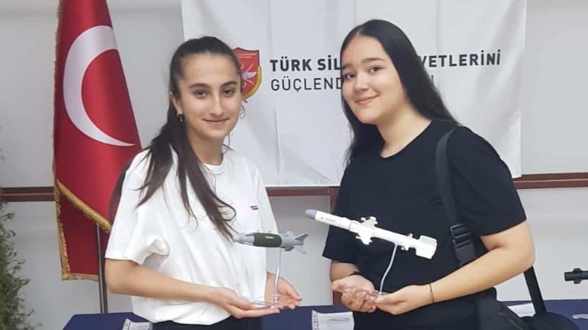 Öğrencilerimiz Türk Silahlı Kuvvetleri Güçlendirme Derneği tanıtım seminerine katılmıştır. 